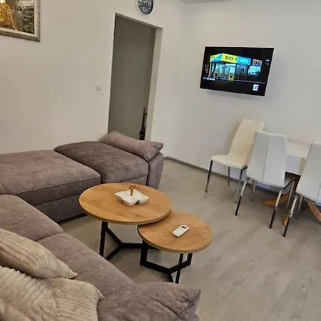 Apartman Dika Tatil Evi