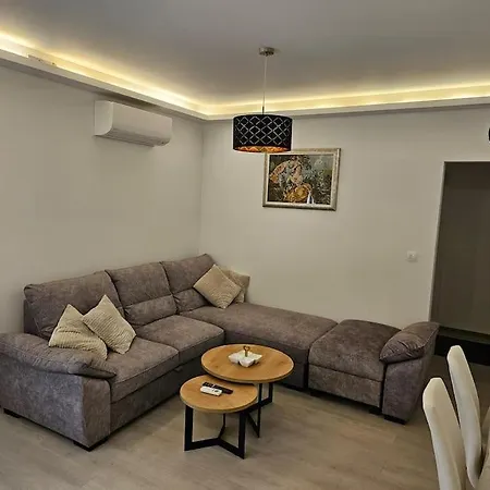 Apartman Dika Tatil Evi Poljica (Makarska)